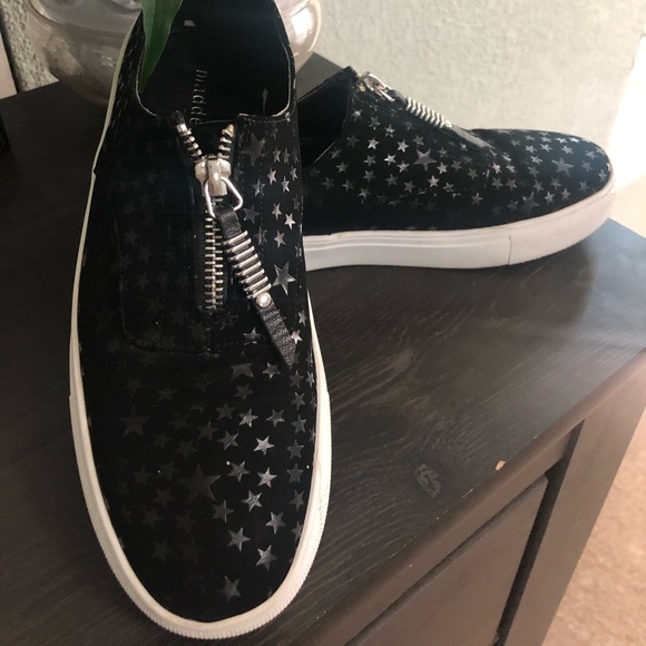 madden girl sneakers black